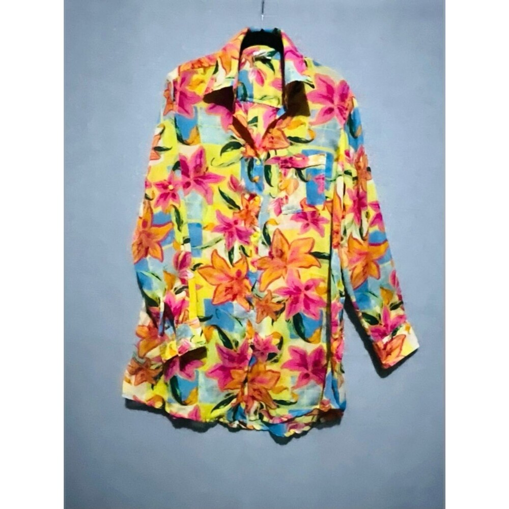 Violet Sky Vintage-Style Tropical Floral Long-Sleeve Shirt, Size M, Vibrant.